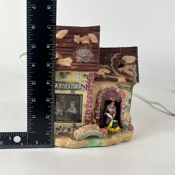 Halloween Village Lighted Laboratory Witches Brew Mummy Haunted House Ceramic - Picture 16 of 16